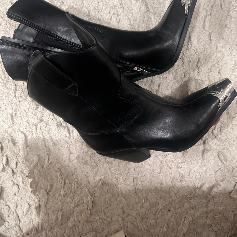 Black Leather Western Ankle Boots
